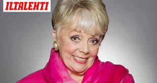 Emmerdale-tähti Meg Johnson