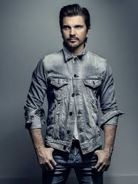 Born juan esteban aristizábal vásquez on august 9, 1972, in carolina del príncipe, antioquia, colombia, juanes began to learn how to play guitar at age seven, taught by his father and older brothers. Juanes Start