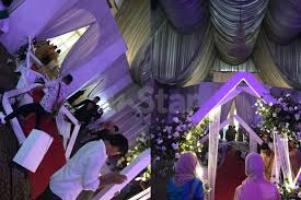 Gerbang ambang pintu sebagai pengaman bagi balita di rumah. Datang Raikan Pengantin Bukan Timbulkan Tragedi Pesanan Makan Dalam Wedding Planner Buat Ibu Bapa Bawa Anak Ke Majlis Kahwin Viral Mstar