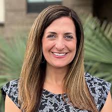 Jana Medlin's Instagram, Twitter & Facebook