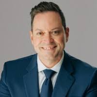 Jonathan Korb's Instagram, Twitter & Facebook