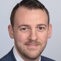 60+ perfiles de «Chase»