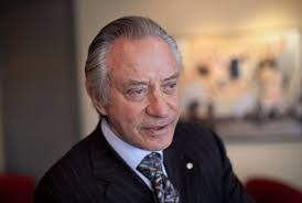 Newspapers Don't Decide Federal Elections: Roger Currie