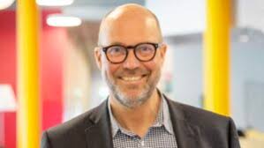 CLS reviderar strategi