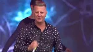 Zambo jimmy ugye nem bantad meg. A Hianyod Meg Most Is Fajdalmas Igy Tiszteleg A Csaknem Husz Eve Elhunyt Edesapja Elott Zambo Krisztian