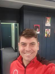 What documents are needed for a UK learner's license?