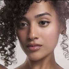 Key & BPM for 143 by Angie Khoury