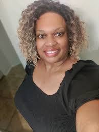 Tina Tobar's Instagram, Twitter & Facebook