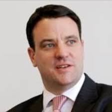 Ewan Lloyd-Baker (@ewanlb)