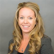 Erin Laferriere MSN, RN, CCRN sur LinkedIn : #flightattendant #nurse #pay  #wages #emergency #nurses #training…