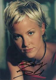 Eve Whitman's Instagram, Twitter & Facebook