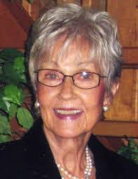 Kay Pfeiffer's Instagram, Twitter & Facebook