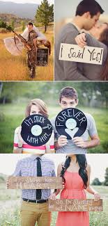 She Said Yes 27 Super Cute Engagement Announcement Photo Ideas Praise Wedding Engagement Announcement Engagement Pictures Engagement Photography