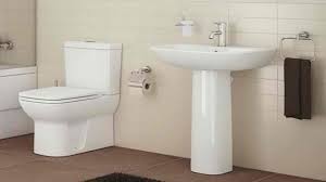From pedestal sinks to undermount bathroom sinks, we offer the latest styles to transform any bathroom. 20 Fascinating Bathroom Pedestal Sinks Home Design Lover