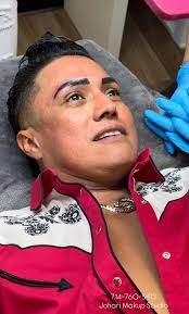 Ese hombre lo veo y lo que me provoca es asco 🤢