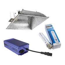 This philips elite agro 315w t12 ceramic metal halide lamp 3100k is a flowering, budding spectrum lamp designed for maximum efficiency. 315 Maxibright Daylight Kit With Phillips Agro Bulb And V3 Reflector Gb Hydro