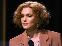 Lucy Willis's Instagram, Twitter & Facebook