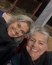 Celebrating Lesbian Visibility Day with this beauty 🏳️‍🌈 #newlove  #howdidthishappen? #finallybreathing #mindblown #GGLD