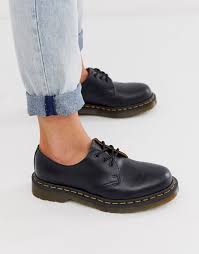 Dr Martens 1461 3 Eye Gibson Flat Shoes Dr Martens Shoes Dr Martens Shoes Outfit Oxford Shoes Outfit
