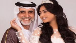 كشفت الفنانة البحرينية هيفاء حسين، أنها تستغل عدم انشغالها بأى أعمال فنية لتقضيه مع ابنها الوحيد سعد، الذي يبلغ عمره الآن 12 عاماً. Ù‡ÙŠÙØ§Ø¡ Ø­Ø³ÙŠÙ† ØªØ±Ø¯ Ø¹Ù„Ù‰ Ù…Ù†ØªÙ‚Ø¯ÙŠ ÙØ§Ø±Ù‚ Ø§Ù„Ø¹Ù…Ø± Ø¨ÙŠÙ†Ù‡Ø§ ÙˆØ¨ÙŠÙ† Ø²ÙˆØ¬Ù‡Ø§