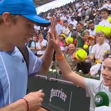 French Open 2024 news: Alex de Minaur with super fan 'Paul,' video after  Daniil Medvedev win