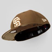The san francisco giants authentic collection 59fifty fitted cap features a team color fabrication with an embroidered giants logo at the front panels and an embroidered mlb batterman at the rear. Sf Giants New Era Fitted Cap In Brown Desert Camo