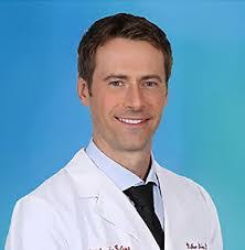 Justin Hellman's Instagram, Twitter & Facebook