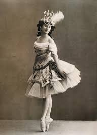 Anna pavlovna pavlova, born anna matveyevna pavlova, was a russian prima ballerina of the late 19th and the early 20th centuries. Lebedinaya Pesnya Dlinoyu V Zhizn Belcanto Ru