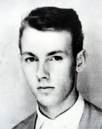 Pero con nino bravo fue distinto, y la canción lo catapultó a la fama. Killing Of Peter Fechter Wikipedia
