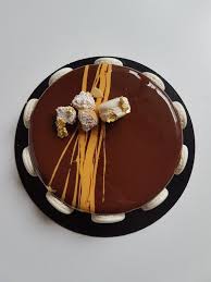 Un Entremet Comme Un Gros Nuage Gourmand Doux Reconfortant La Belle Alliance Du Chocolat Et De La Van Chocolat Vanille Entremet Chocolat Chocolat Framboise