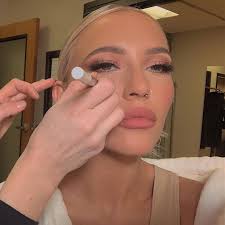 Katie Nova with her magic hands