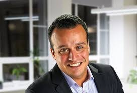 Louis Olave's Instagram, Twitter & Facebook