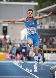 Le fasi del salto rincorsa stacco volo atterraggio. A S D Atletica Piacenza Articoli