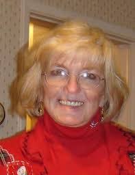 Diane Stewart's Instagram, Twitter & Facebook