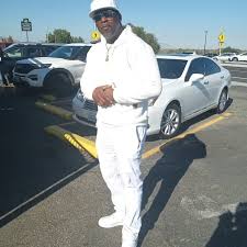 Victor ChiFox Moore (@slykvicdaruler) • Threads, Say more