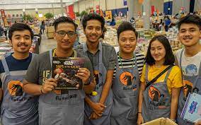 Ahh, akhirnya kerja pun selesai bagi si gala! Big Bad Wolf Prowls Online For Book Sale This Year Free Malaysia Today Fmt