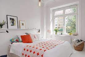 Seperti desain kamar tidur 4 x 3 m ini yang memiliki furniture spring bed, almari dan tanpa perabot tambahan lainnya. 7 Ide Desain Kamar Tidur Ukuran 3 X 3 Yang Nggak Murahan