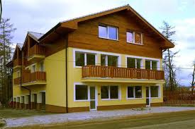 Vaši letní dovolenou můžete prožít v čarokrásném prostředí nejmenších velehor světa v srdci evropy. Slovensko Vysoke Tatry Tatry Holiday Dovolena 2021 Globustravel