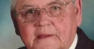 Caden Cantrell's Instagram, Twitter & Facebook