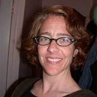 Kelly Delk's Instagram, Twitter & Facebook