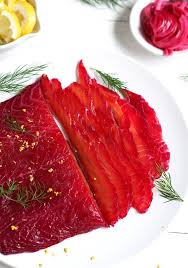 Gebeizter Lachs Mit Roten Ruben Taste Of Travel Rezept Gebeizter Lachs Fisch Zubereiten Lachs Rezept