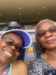 TBT to family vacation at the shore! We are so excited to see our nieces  and nephew this weekend! Joe Breezy & I miss them so much! 💛 🏖 ☀️