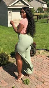 With the ever increasing number of dominicans in different cities and states, a need for specialized dominican stylists increased as their hair's texture is rich and finding a black hair salon has never been as easy as it is today. Lilshawtybad Black Beauties Black Is Beautiful Beautiful Black Women