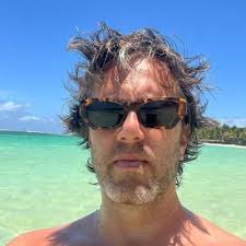 Daniel Beckerman's Instagram, Twitter & Facebook