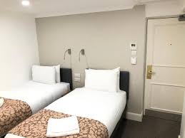 Park avenue bayswater inn hyde park is a few minutes' drive from the garden kensington square. Park Avenue Bayswater Inn Hyde Park London Eng United Kingdom Compare Deals