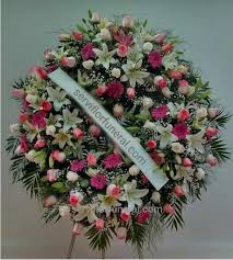 Cuanto vale una rosa ? Enviar Una Corona De Flores Funeraria Cuanto Cuesta Serviflor Funeral