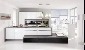 Cuisine nolte avec electroménager smeg réalisation complète d'une cuisine nolte modèle lux coloris sahara brillant plan de travail en stratié coloris kansas oak brut de sciage eléctroménager. Cuisine Nolte Cote Nogent