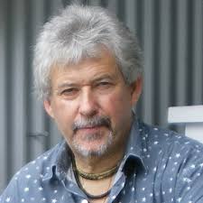 Why are science teachers reluctant to use drama as a learning tool?