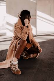 Isabel marant 'nowles' black leather shearling sheepskin fur ankle boots uk 5 38. Isabel Marant Nowles Boots Die Besten Schuhe Fur Kalte Tage Im Winter