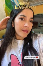 Hoy es un día muy especial ya que está de cumpleaños mi querida esposa 😍🥳  Quién nos hace muy feliz con su existencia. Que Dios le regalé muchimos  años más de vida,